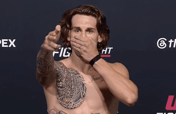 Взвешивание UFC Vegas 122: главный бой в силе, трое не сделали вес