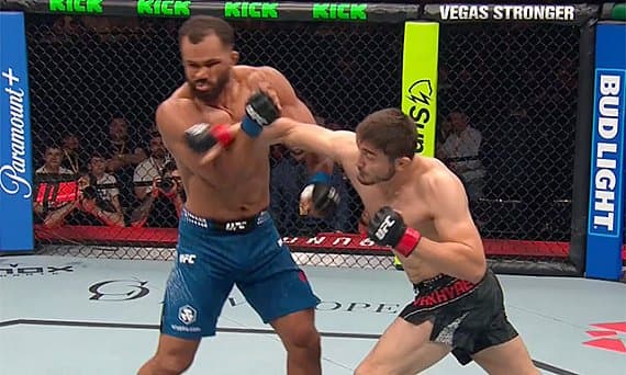 Абдул-Рахман Яхяев нокаутировал Джулиуса Уокера за восемь секунд на UFC Бaku