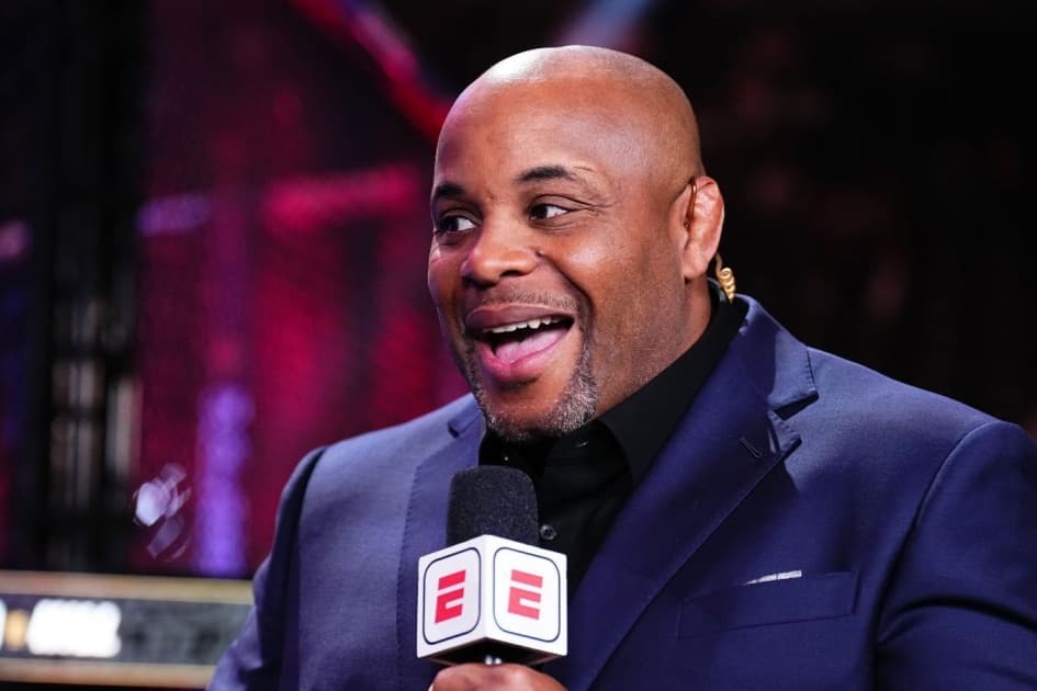 Даниэль Кормье высказался о первом бое Магомеда Зайнукова в UFC