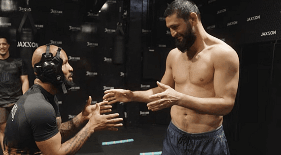 Деметриус Джонсон предсказывает разгромную победу Хамзата Чимаева в главном бою UFC 328