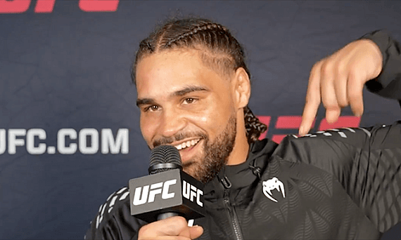 Донте Джонсон нокаутировал Эрика Макконико и потребовал титульный бой в UFC