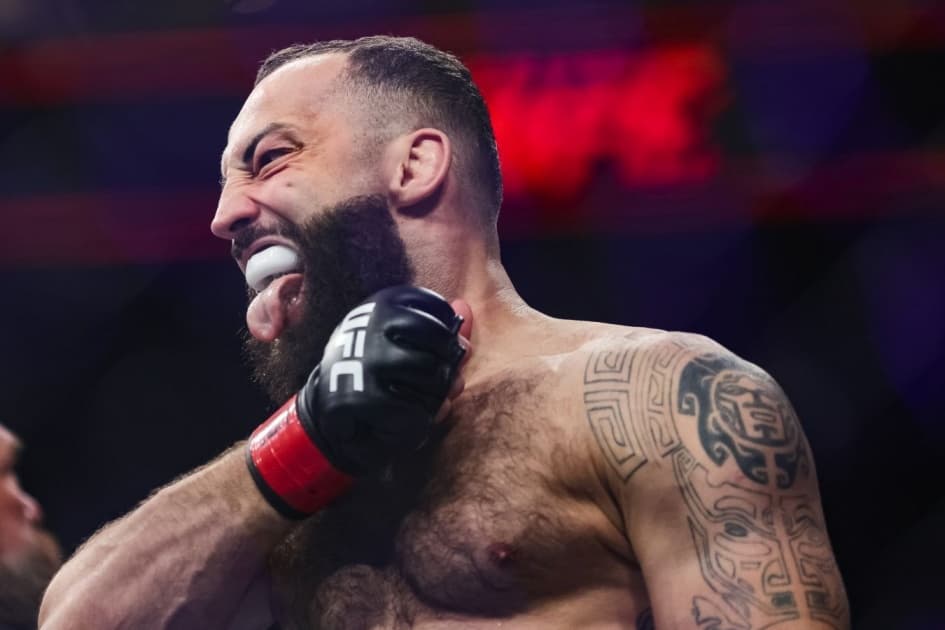 Инсайдер: бой Долидзе и де Риддера может пройти на турнире UFC в августе