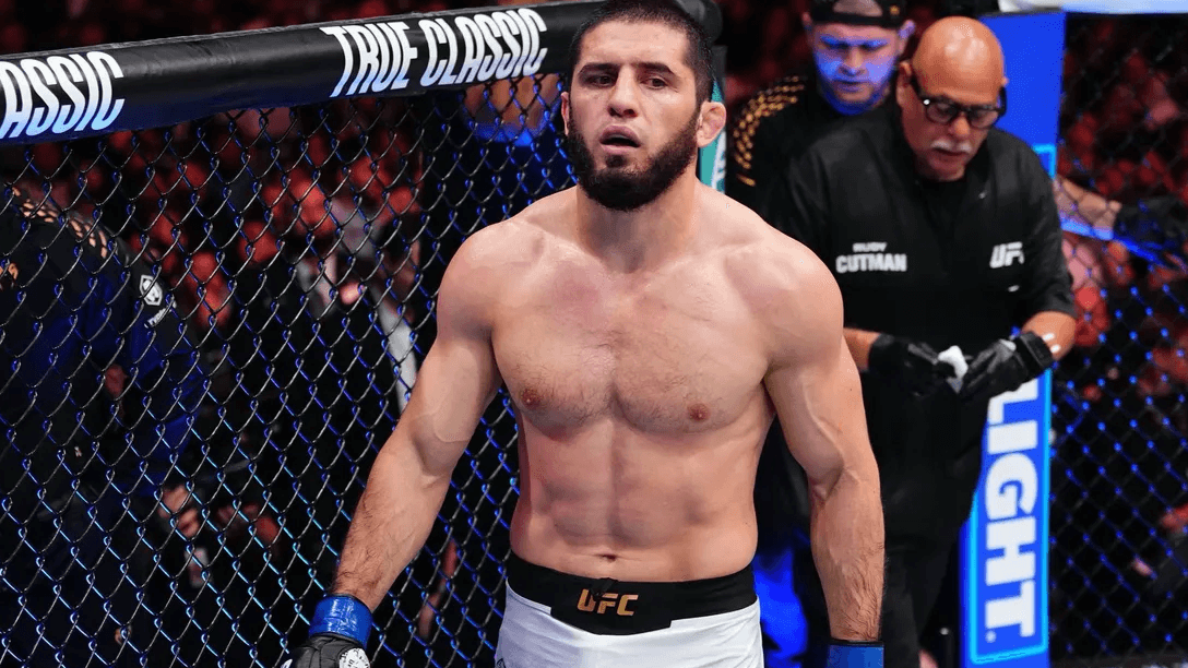 Ислам Махачев поделился историей о краже во время визита в Италию