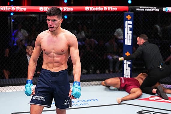 Исламу Дулатову подобрали соперника на второй бой в UFC — им может стать Леван Чохели