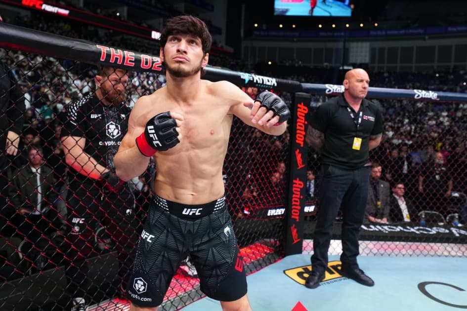 Волкановски и Евлоев сразятся за титул в главном событии UFC 333 в октябре