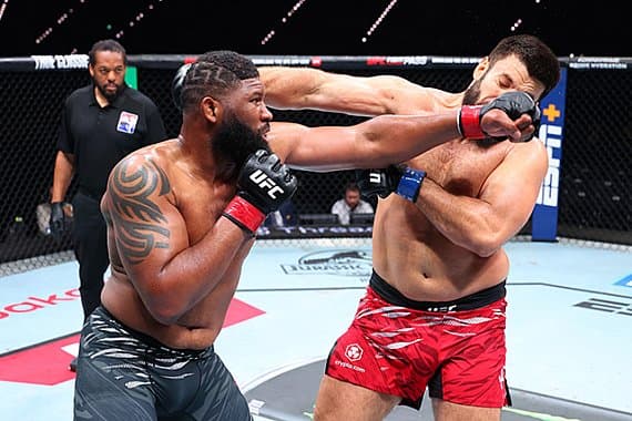 Кертис Блэйдс намерен завершить карьеру в UFC, но не прочь выйти на ринг против Фрэнсиса Нганну