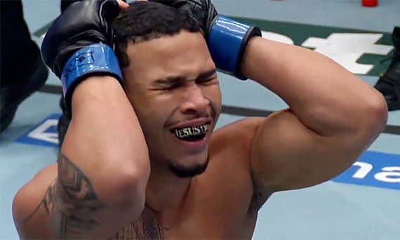 Матеус Соарес получает контракт UFC после 63-секундного нокаута на DWCS