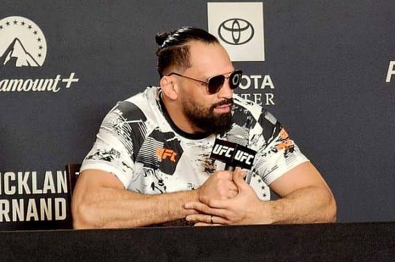Мишель Перейра покинул UFC после поражения Шарабутдину Магомедову