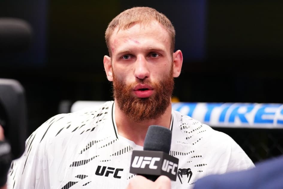 Россиянин Пуляев уступил Рузибоеву сабмишеном в первом раунде на UFC в Баку