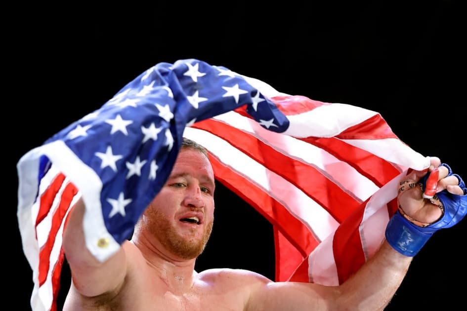 Тарасов: «За такие турниры в России критиковали ещё в 2010 году» — о UFC в Белом доме