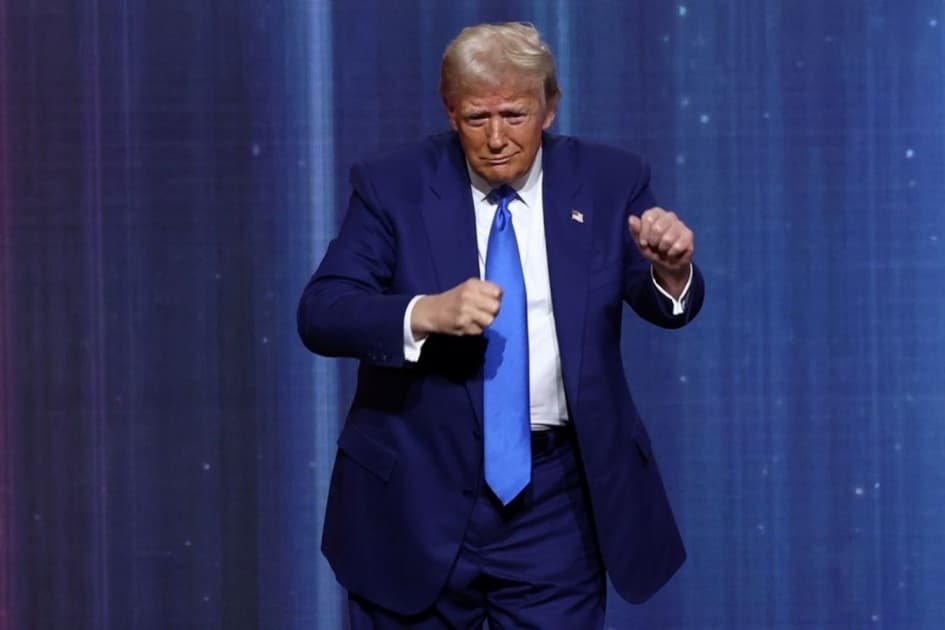 Трамп приобрёл акции владельца UFC на фоне лоббирования турнира в Белом доме