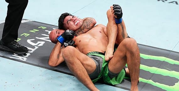 Жан Силва победил Жозе Делгаду сдачей в главном бою Noche UFC 4