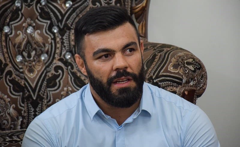 Амир Алиакбари